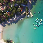 Mobile Saky, Camping Biograd Na Moru
