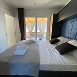 Camping Mobile Saky, *