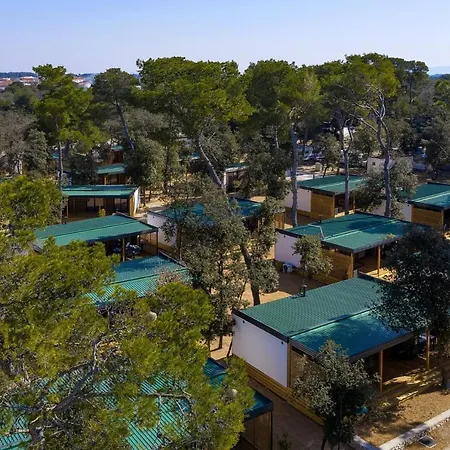 Kemping Mobile Saky, Biograd na Moru