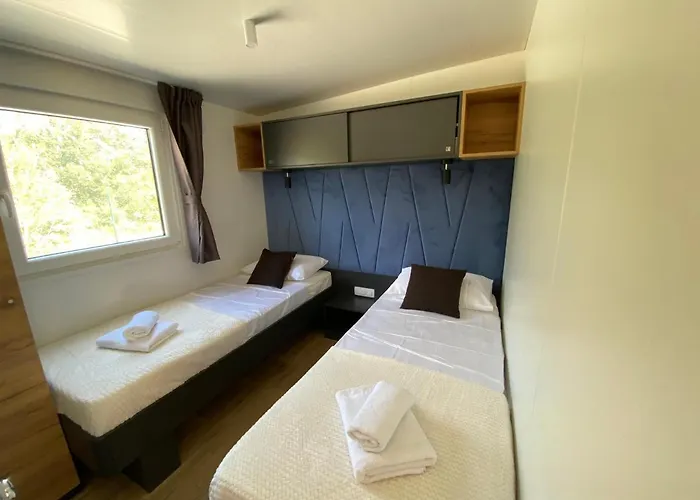 Mobile Saky, Kemping Biograd na Moru